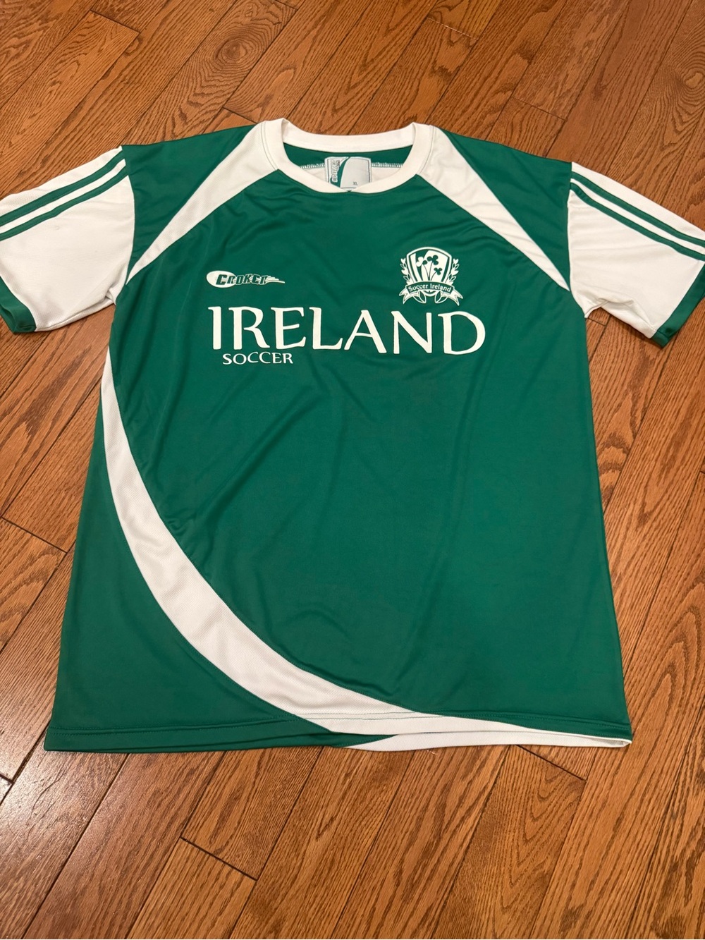 Croker Men's Ireland Soccer Football Shirt Size XL Green #32 Short Sleeves